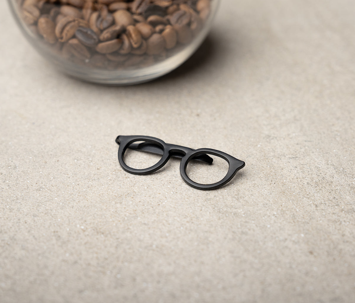 Welles Spectacle Tie Clip